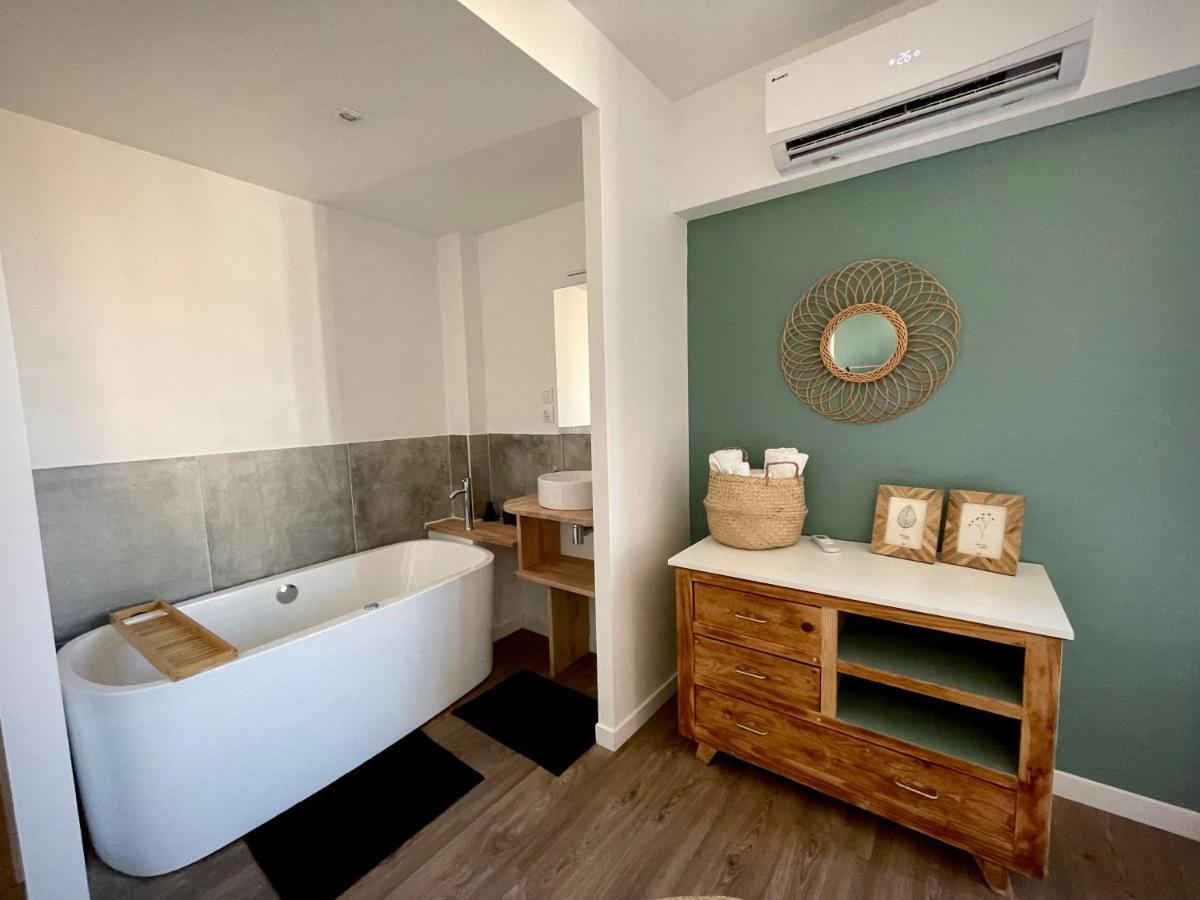 Tres Bel Appartement Central, Au Calme Avec Balneo 佩皮尼昂 外观 照片